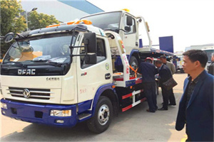 黄石港汽车道路救援拖车价格